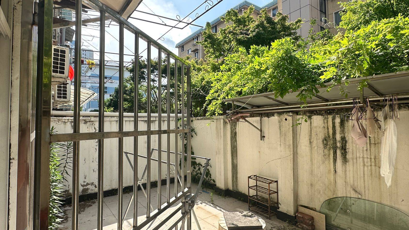闵行 平南一二村