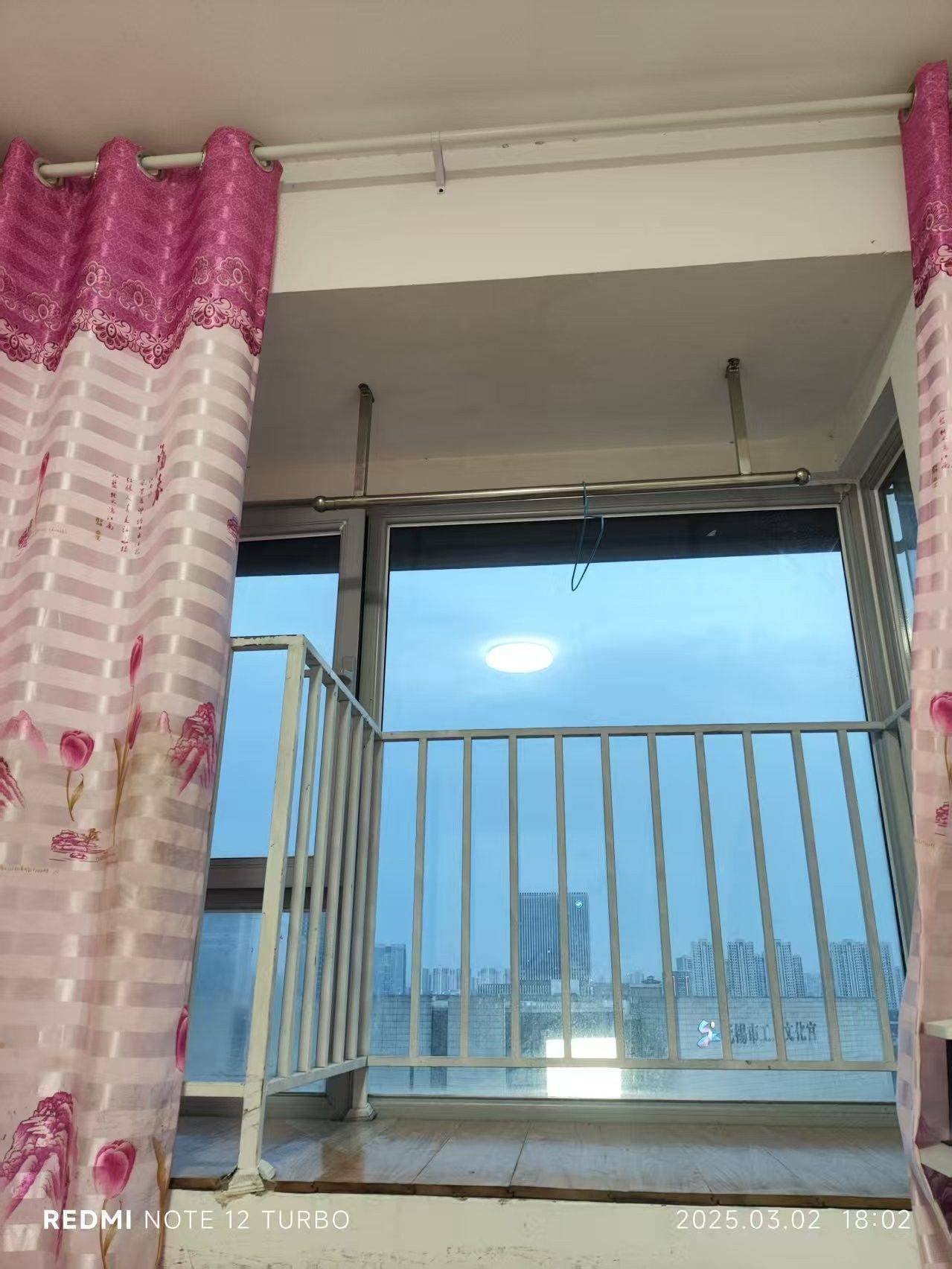 Binhu 融科玖玖城-南区
