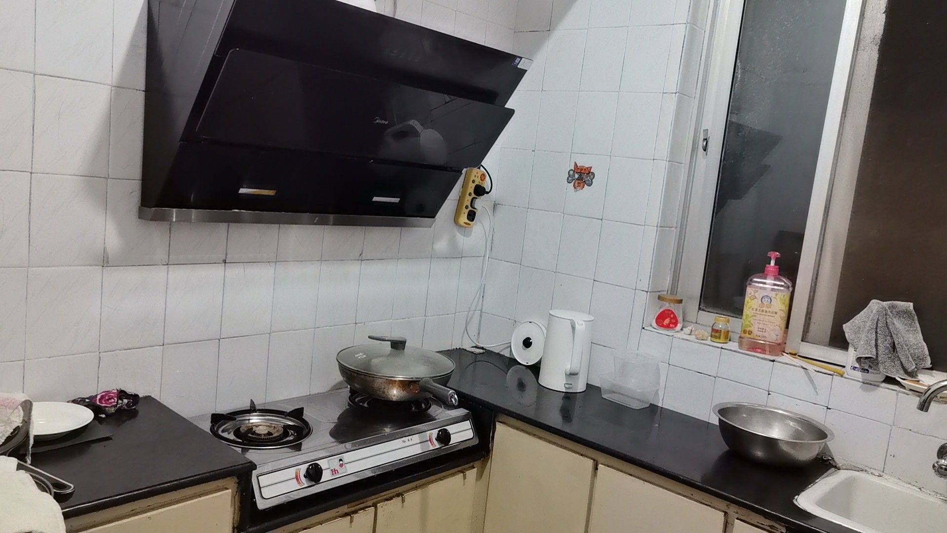 胡整租房源1