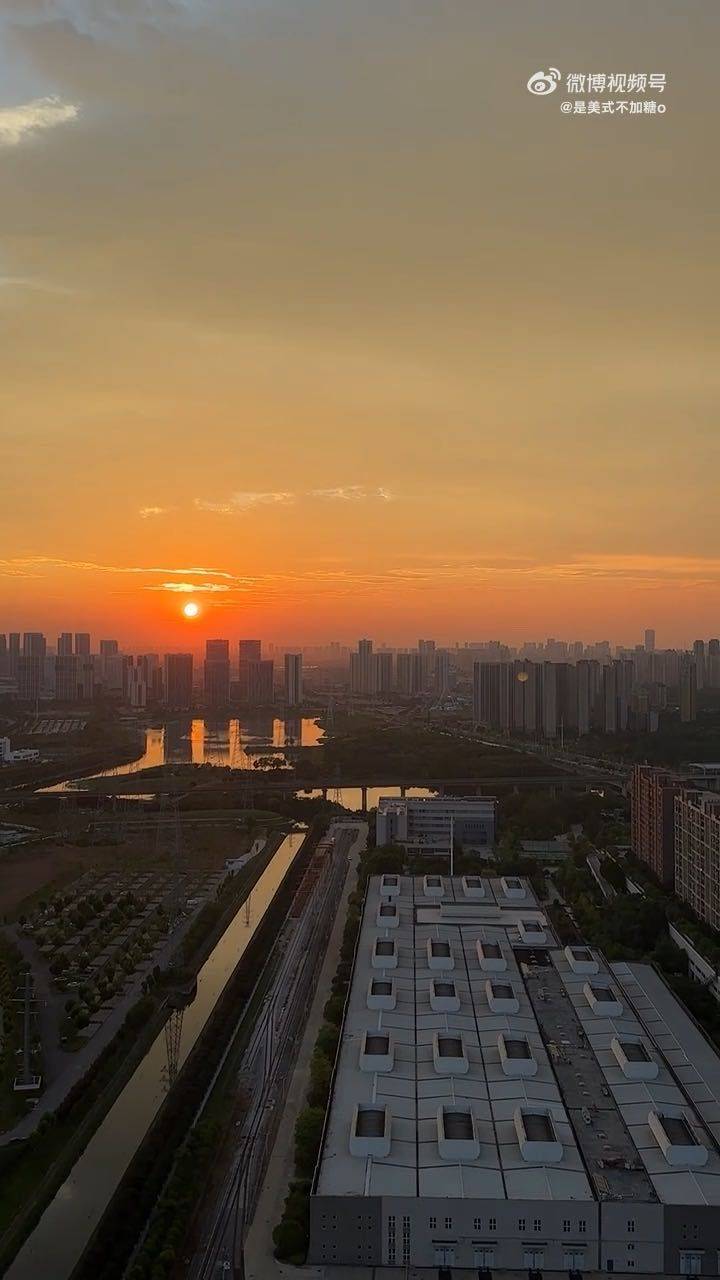 东西湖 地铁时代·常青城