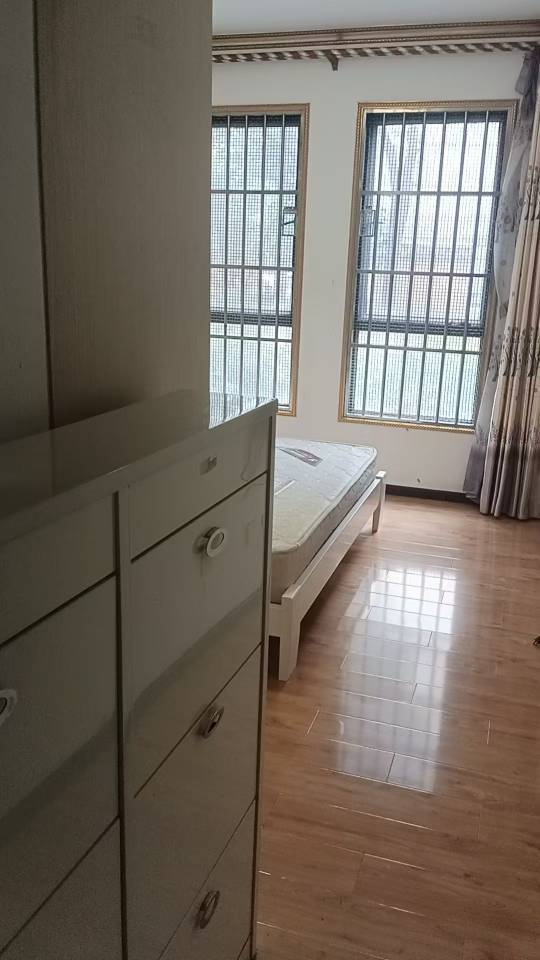 小黑黑整租房源1