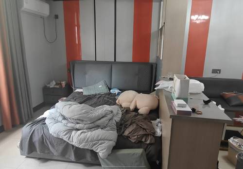 Yiwu 石柱下小区