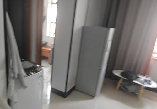 Yiwu 石柱下小区