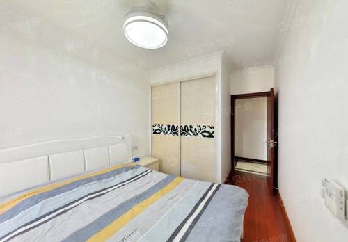 新北 世茂香槟湖北区