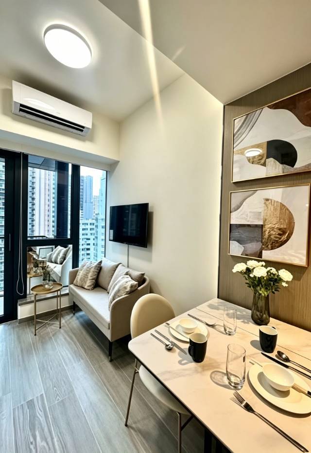 Hong Kong Island 皇后酒店