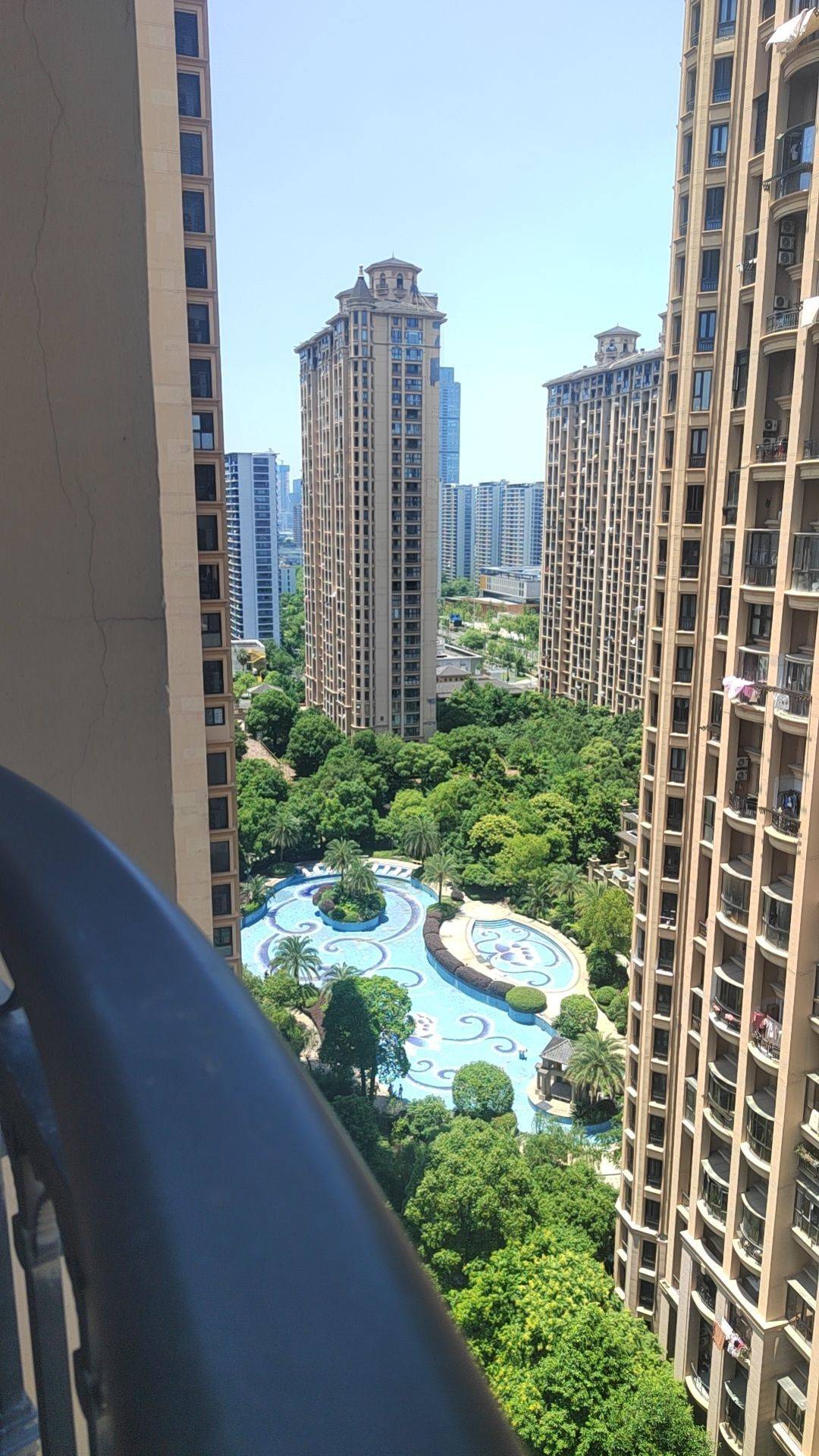 Xiaoshan 华瑞·晴庐