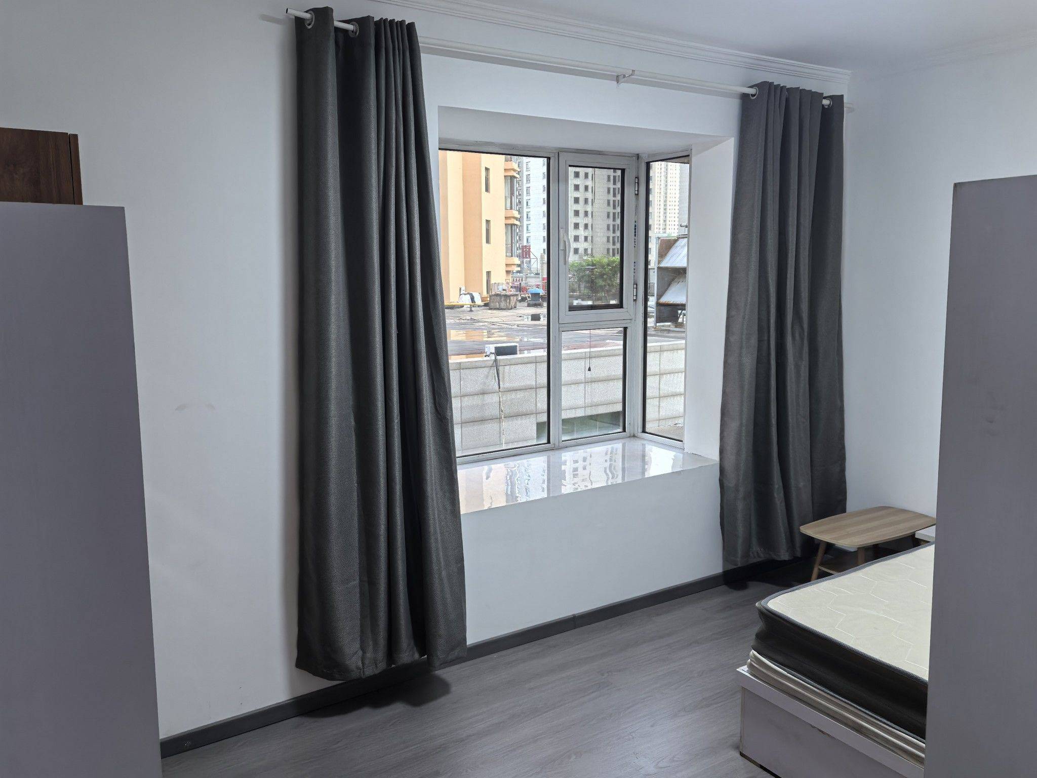 万柏林 景鸿大厦