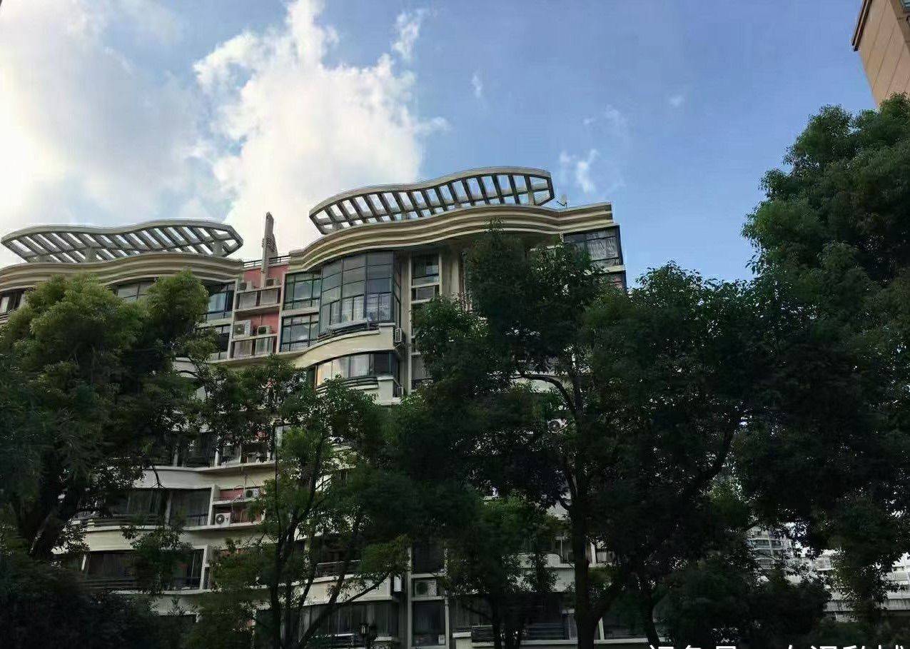 Pudong 东方名筑