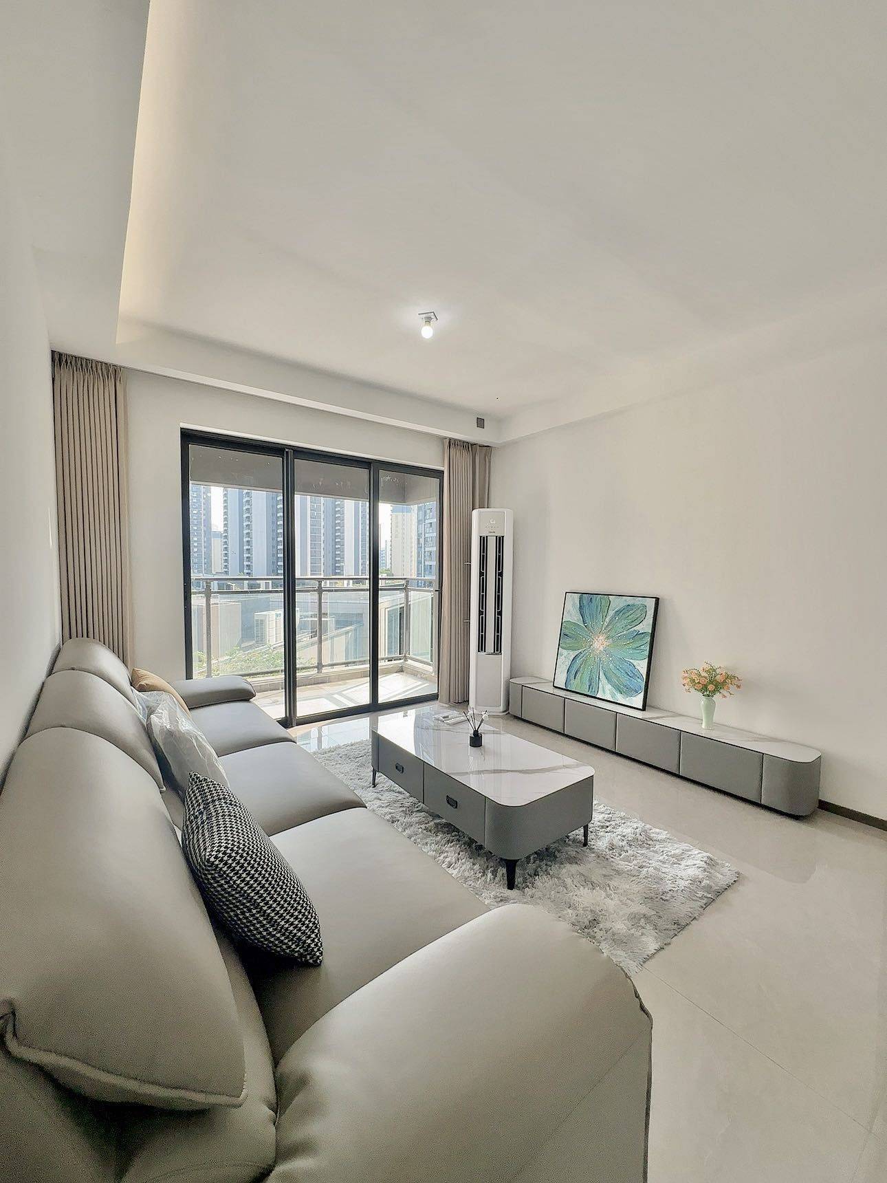 Xiangzhou 美的宝龙城一期