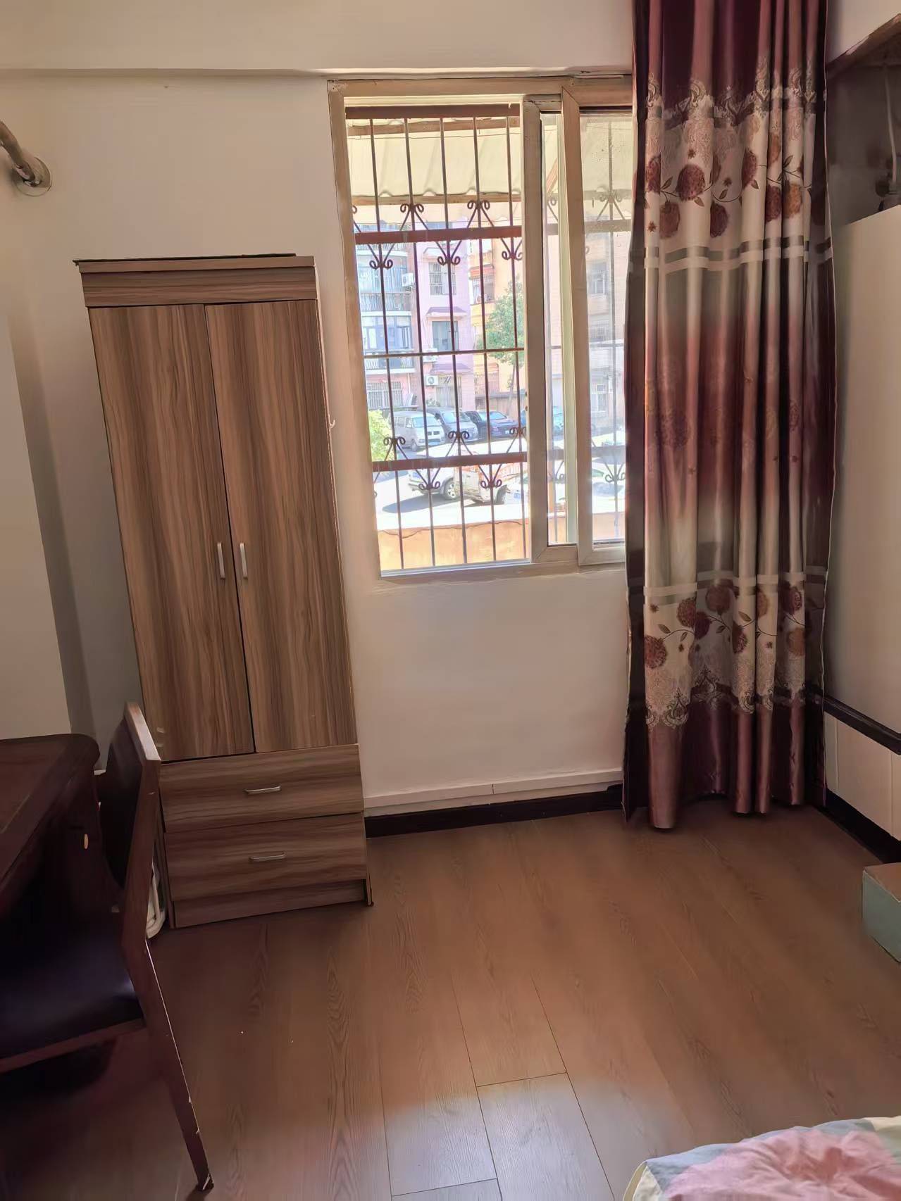 Hongshan 滨湖小区