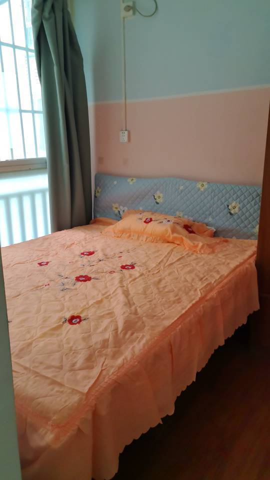 Qingxiu 华龙苑小区-10栋