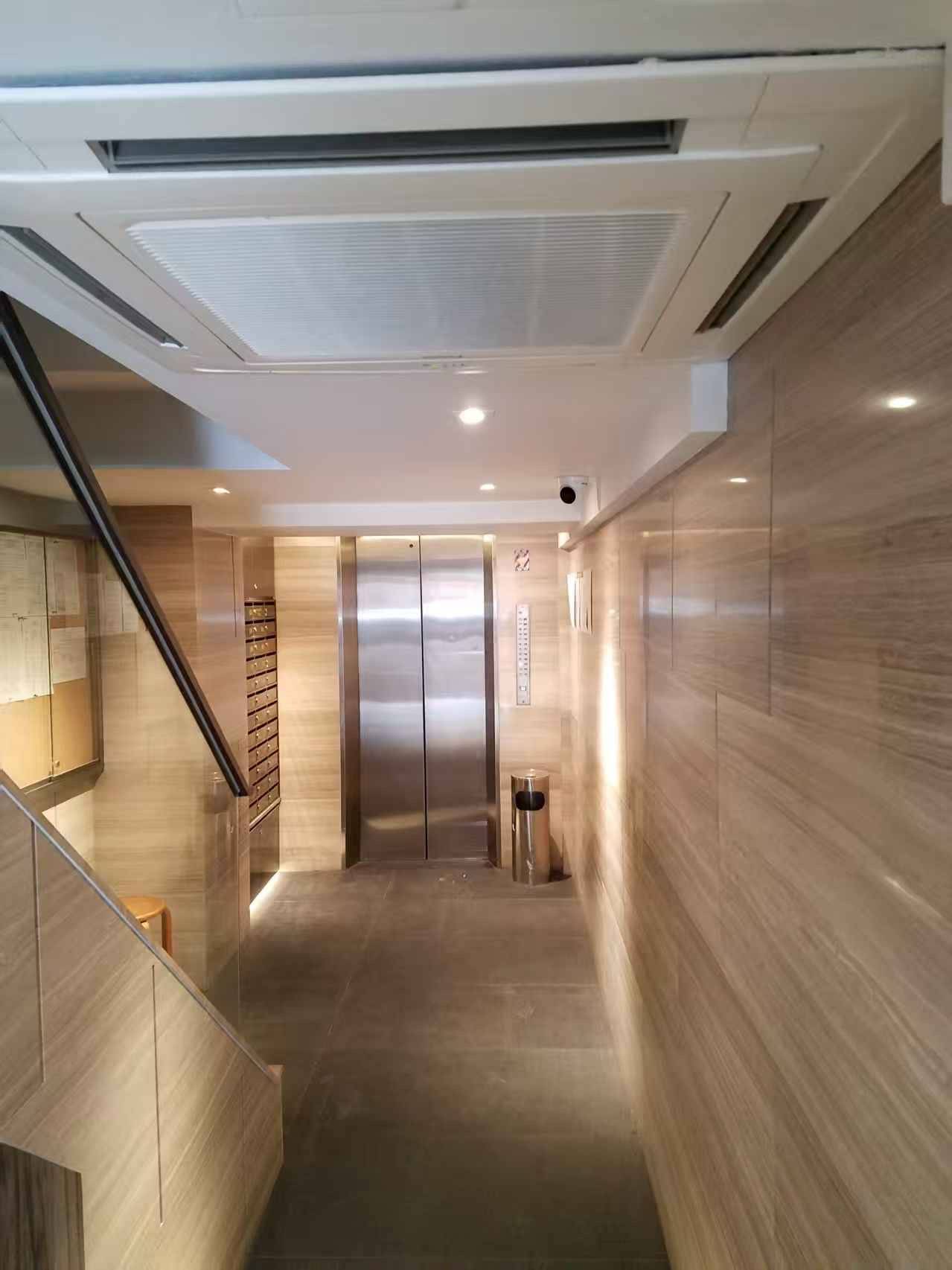 Hong Kong Island 新豪阁