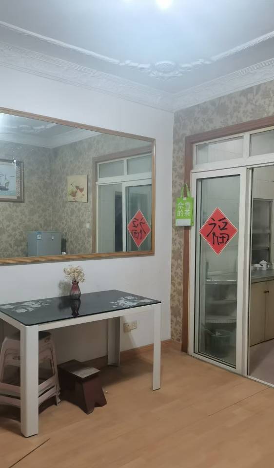 西湖区 校厂北小区