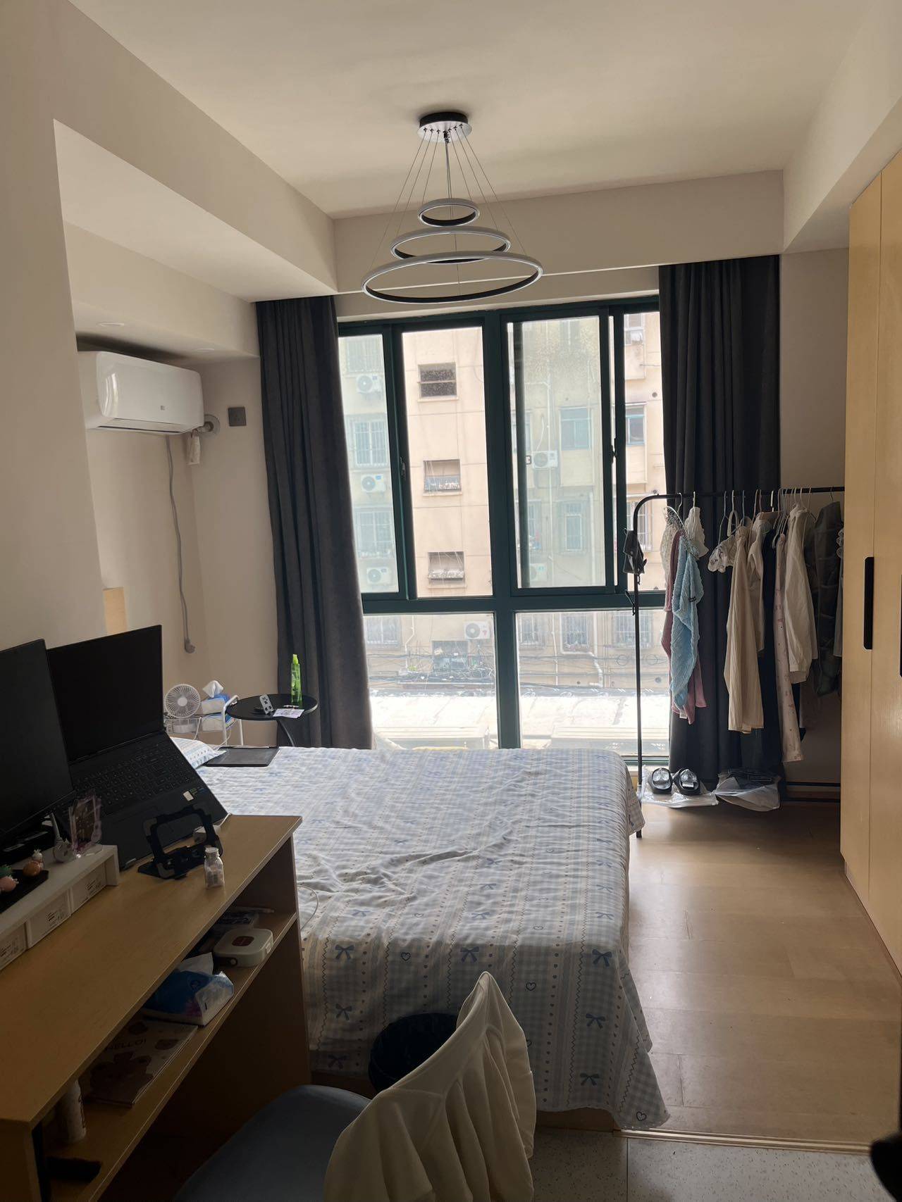 Gulou 新东南商务公寓