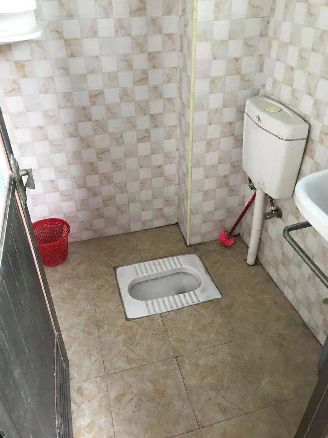 Huadu 茶园路西二街东五巷4号