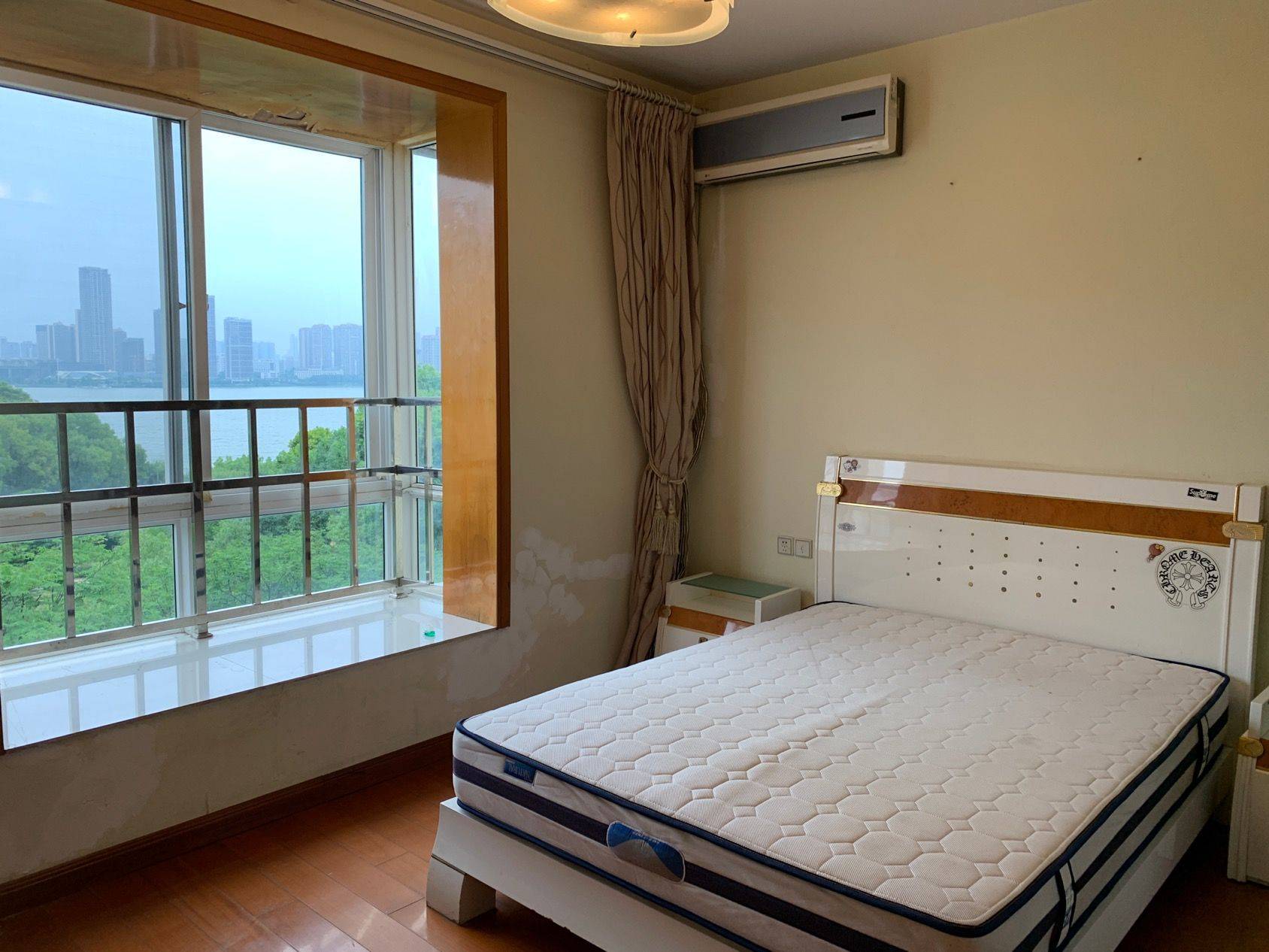 Wuhan Hongshan | 南湖山庄半岛花园_4
