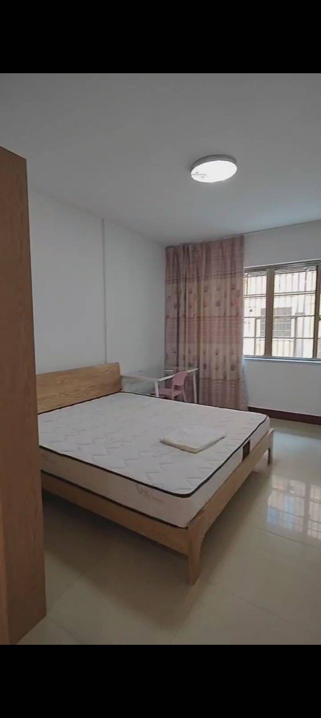 Yiwu 江南四区-83号楼