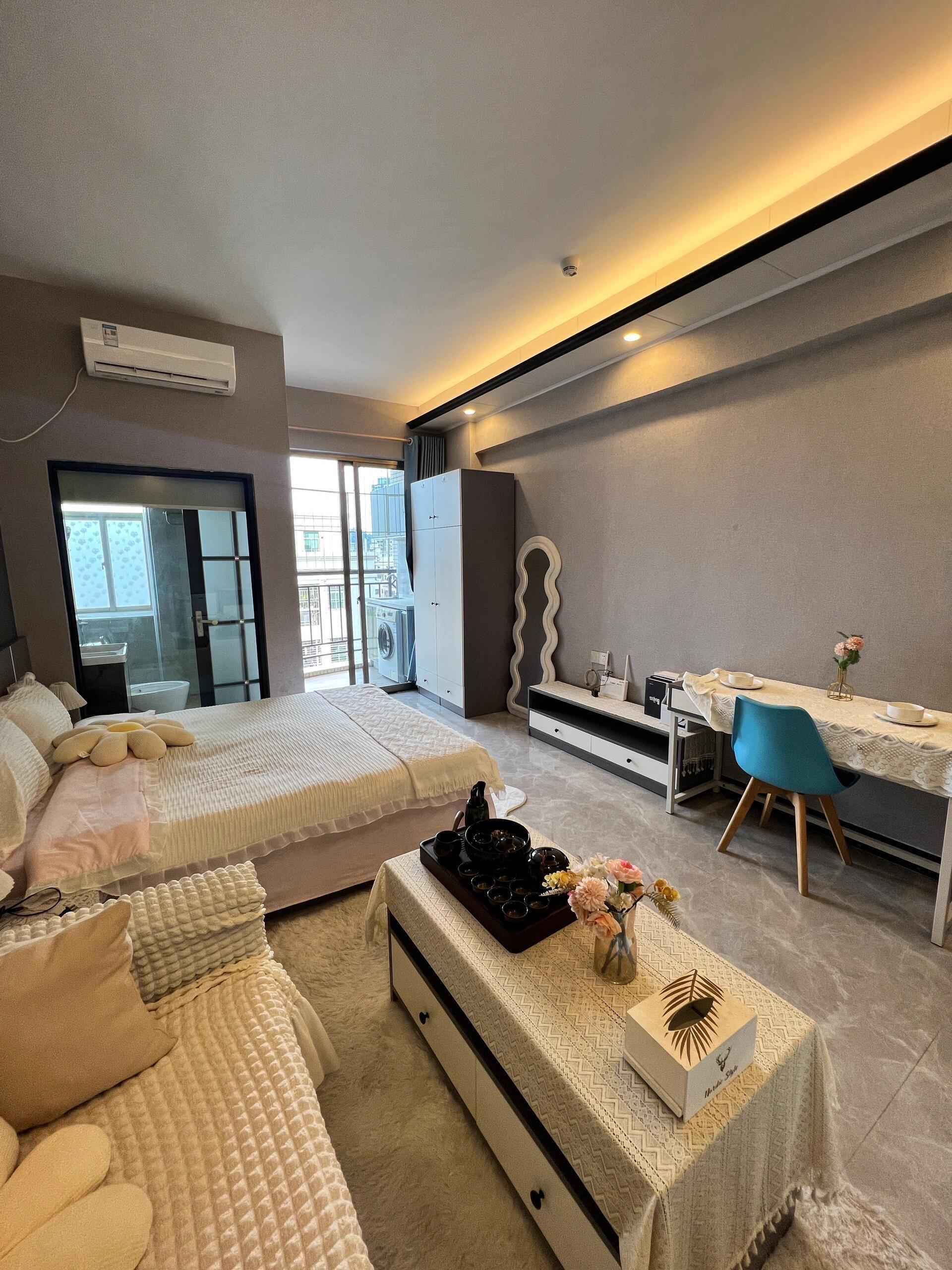 宝安 弘湾公寓(灵芝地铁站店)