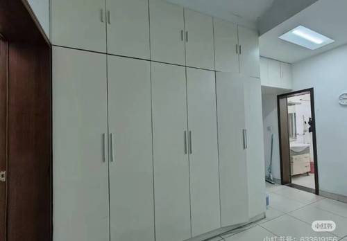 Shizhong 依山新居