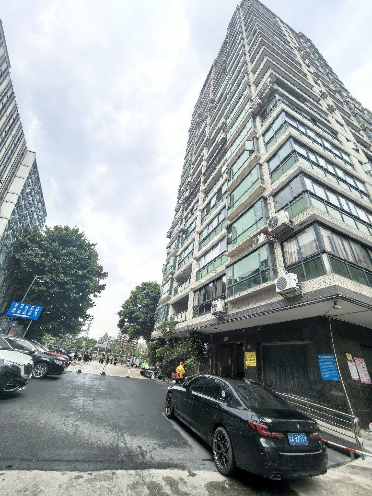 Liwan 尚辉江景酒店(广州永庆坊中山八地铁站店)