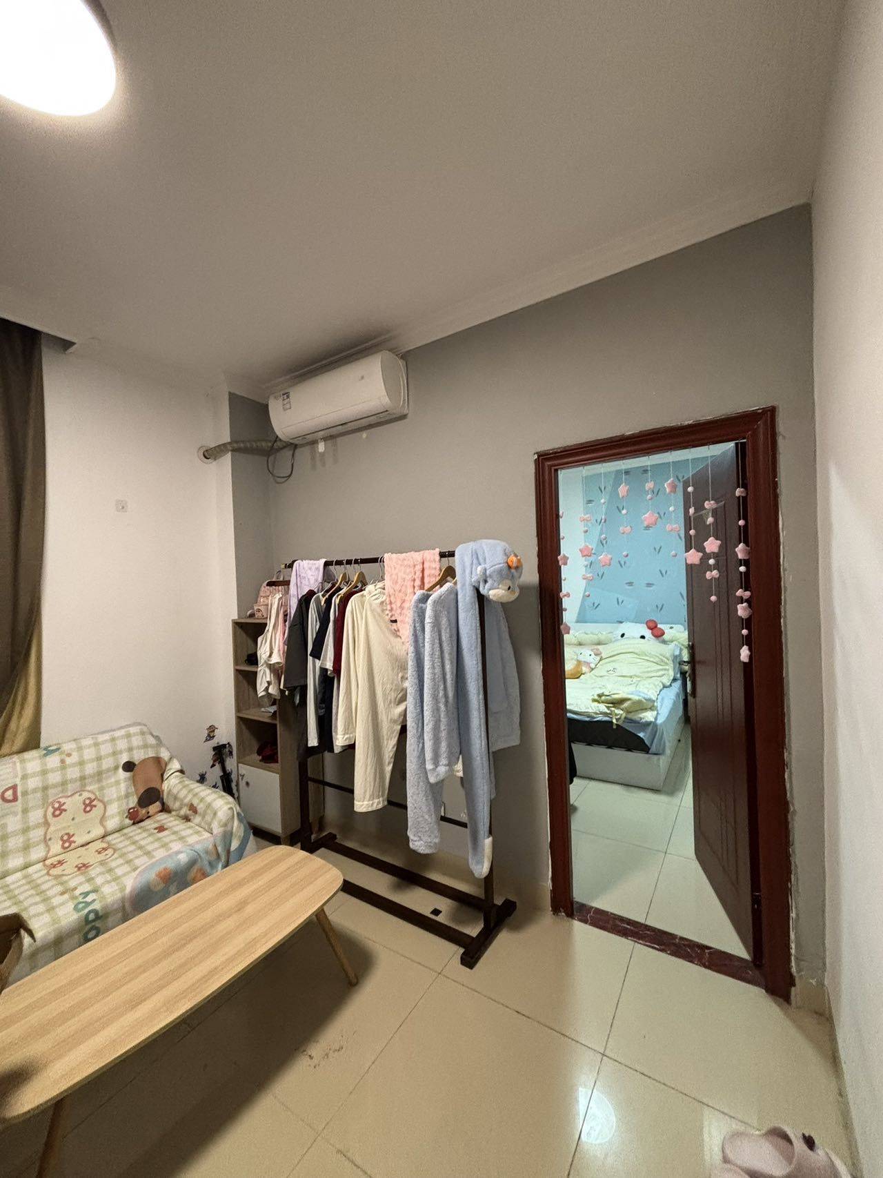 Huli 坂上社-1025栋