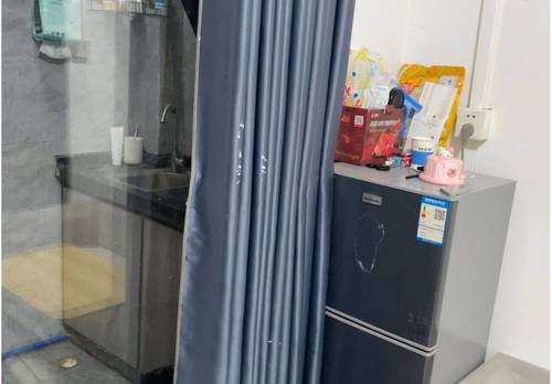 Haizhu 凤阳街道金紫里大街三巷4号15号20号之一