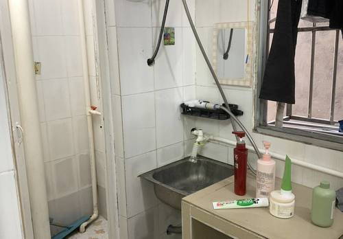 西乡塘区 秀灵路东一里