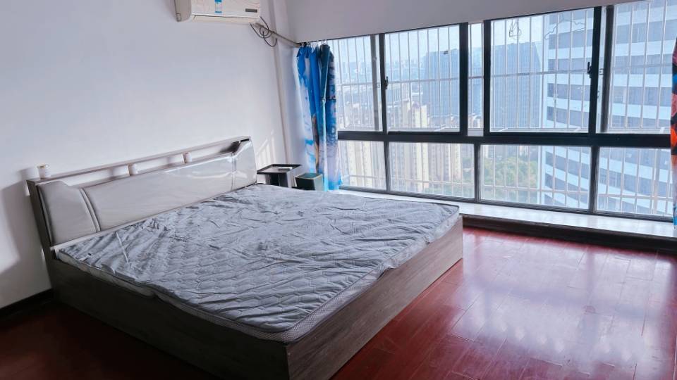 Chongchuan 鸿运大厦