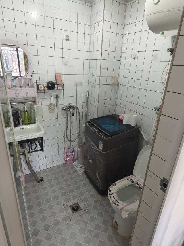 Linping 红联九漾华庭