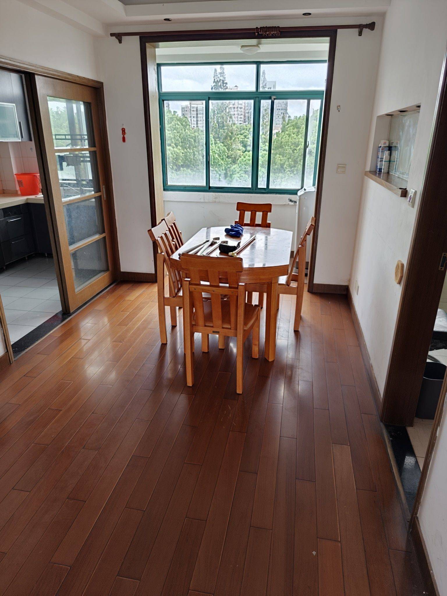 Minhang 莘纪苑小区-59号楼