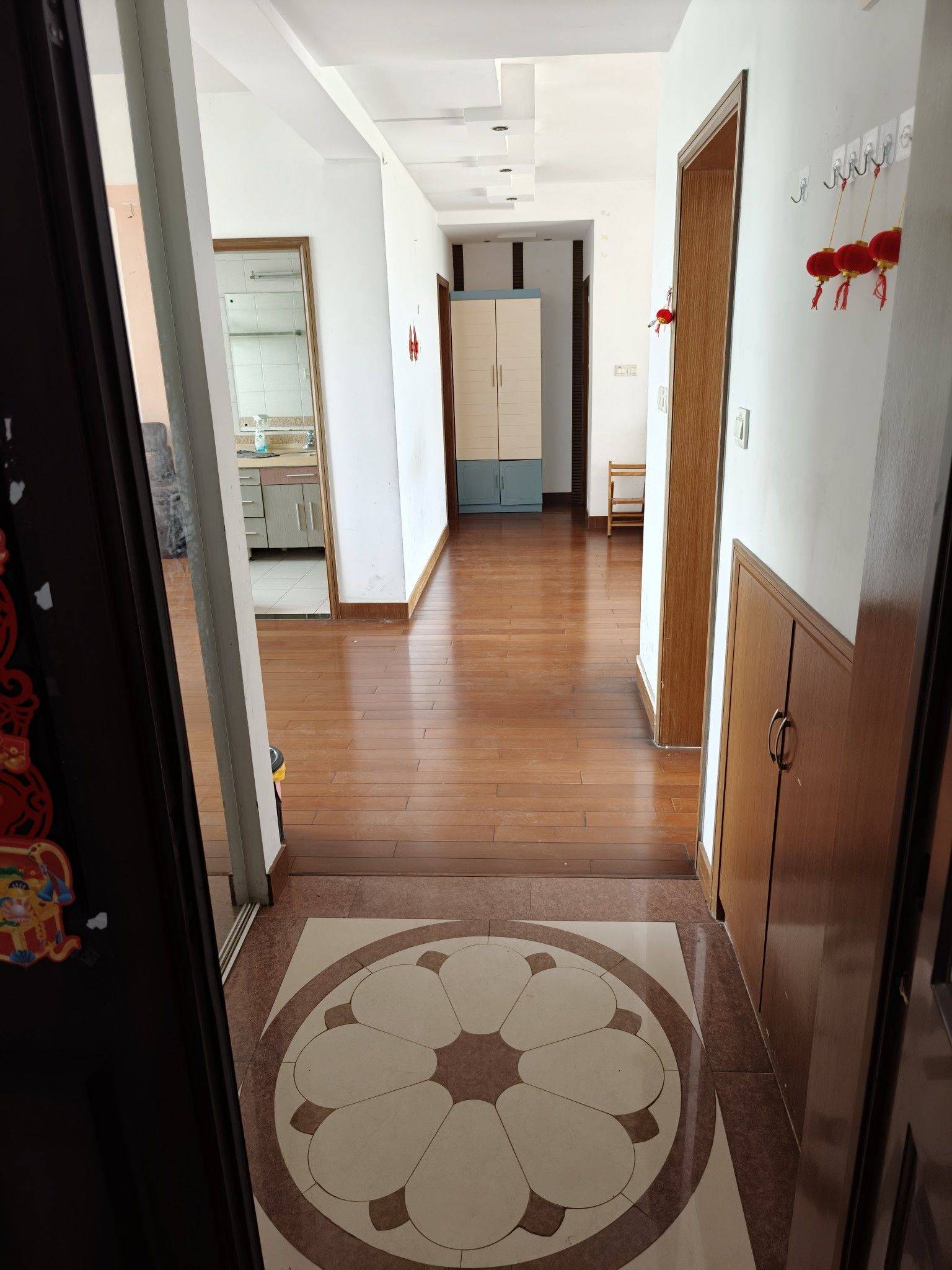 Minhang 莘纪苑小区-59号楼