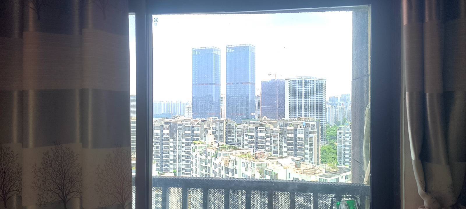 青秀区 凤岭山语城-33栋