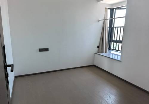 Liangjiang New Area 蔚蓝天镜小区