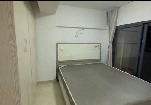 Huli 宏益华府-3号楼