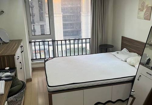 Lixia 万科麓公馆