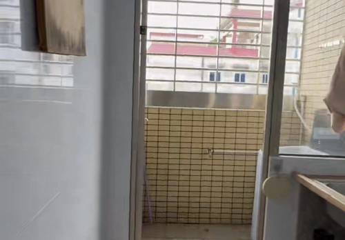 Nancheng 篁村松柏圹村花园-69号楼