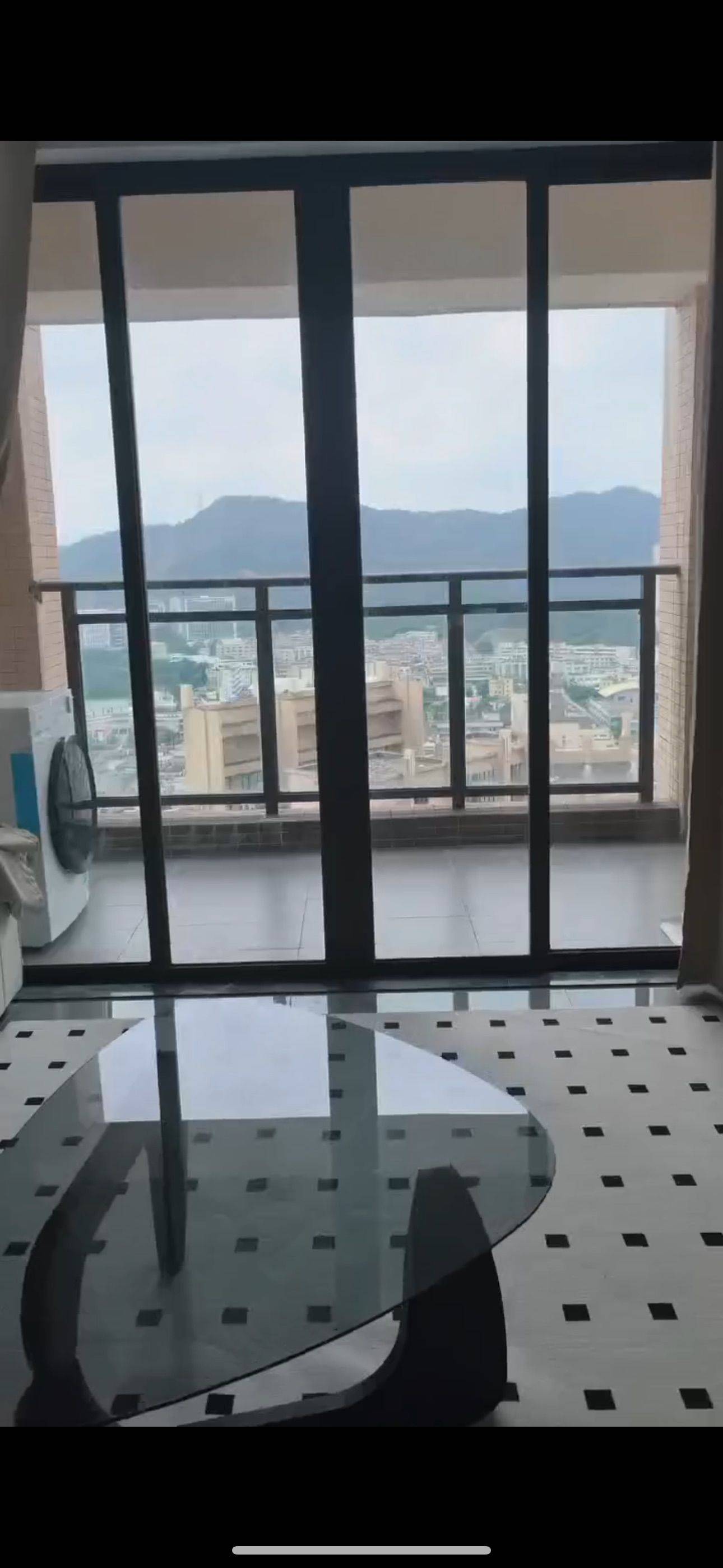 Zhongshangang 裕龙君汇