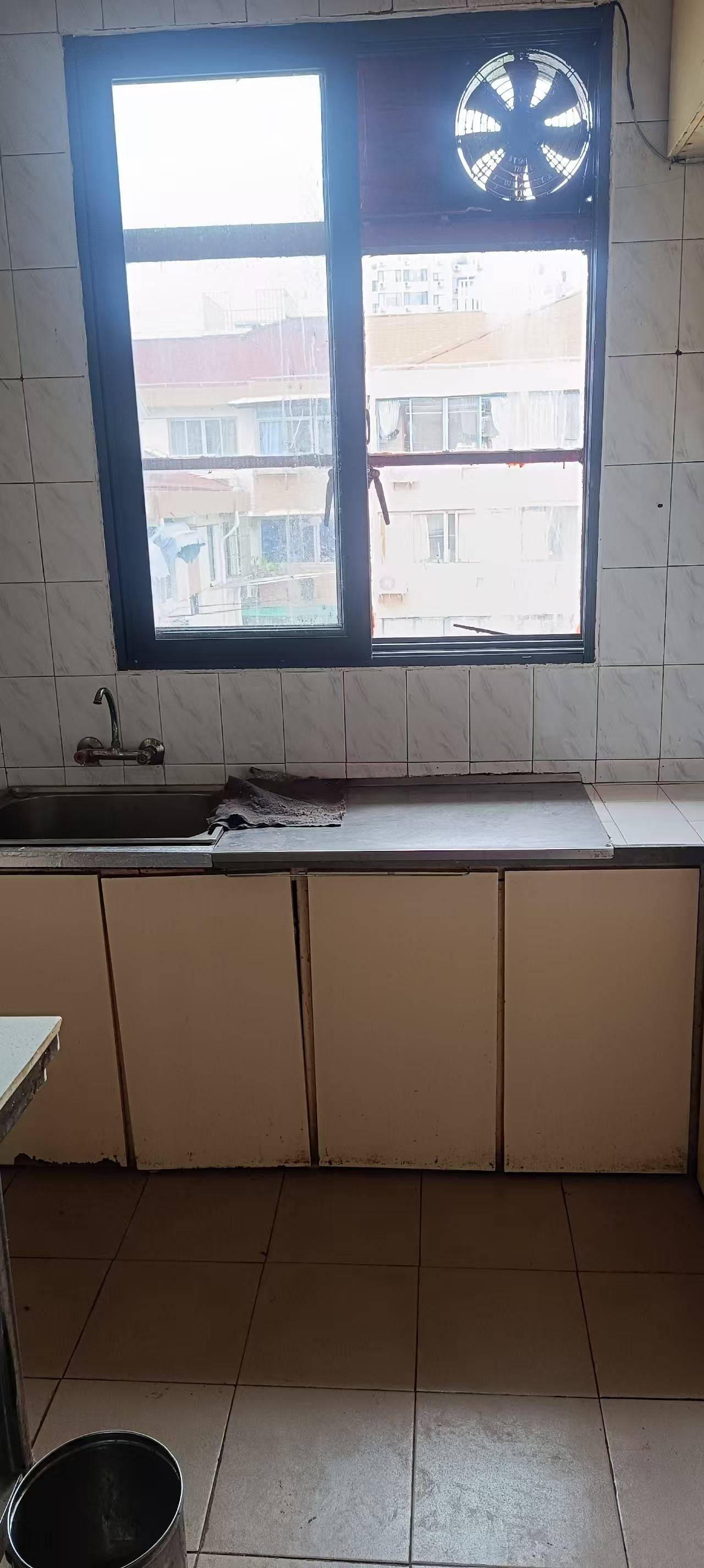 楊浦 电大小区