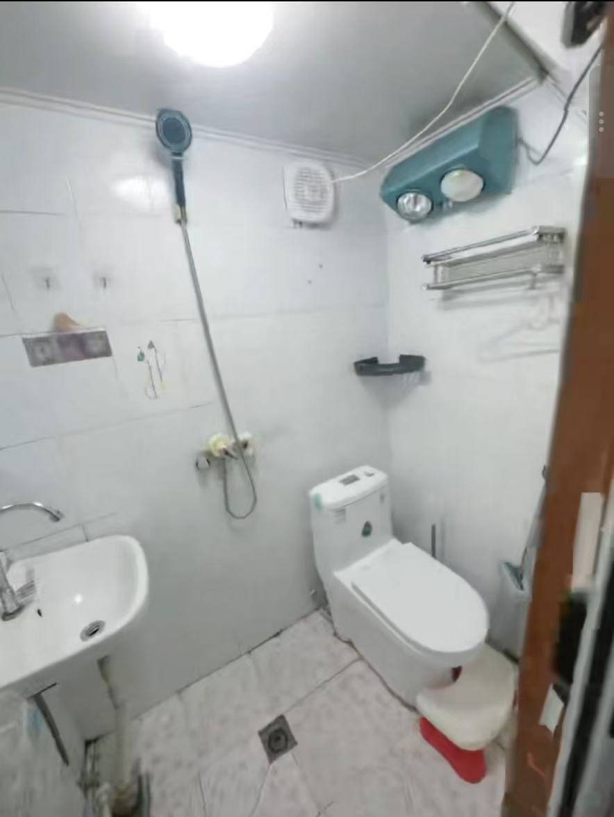 Qingdao Shibei | 青岛台东啤酒街亚朵酒店_3