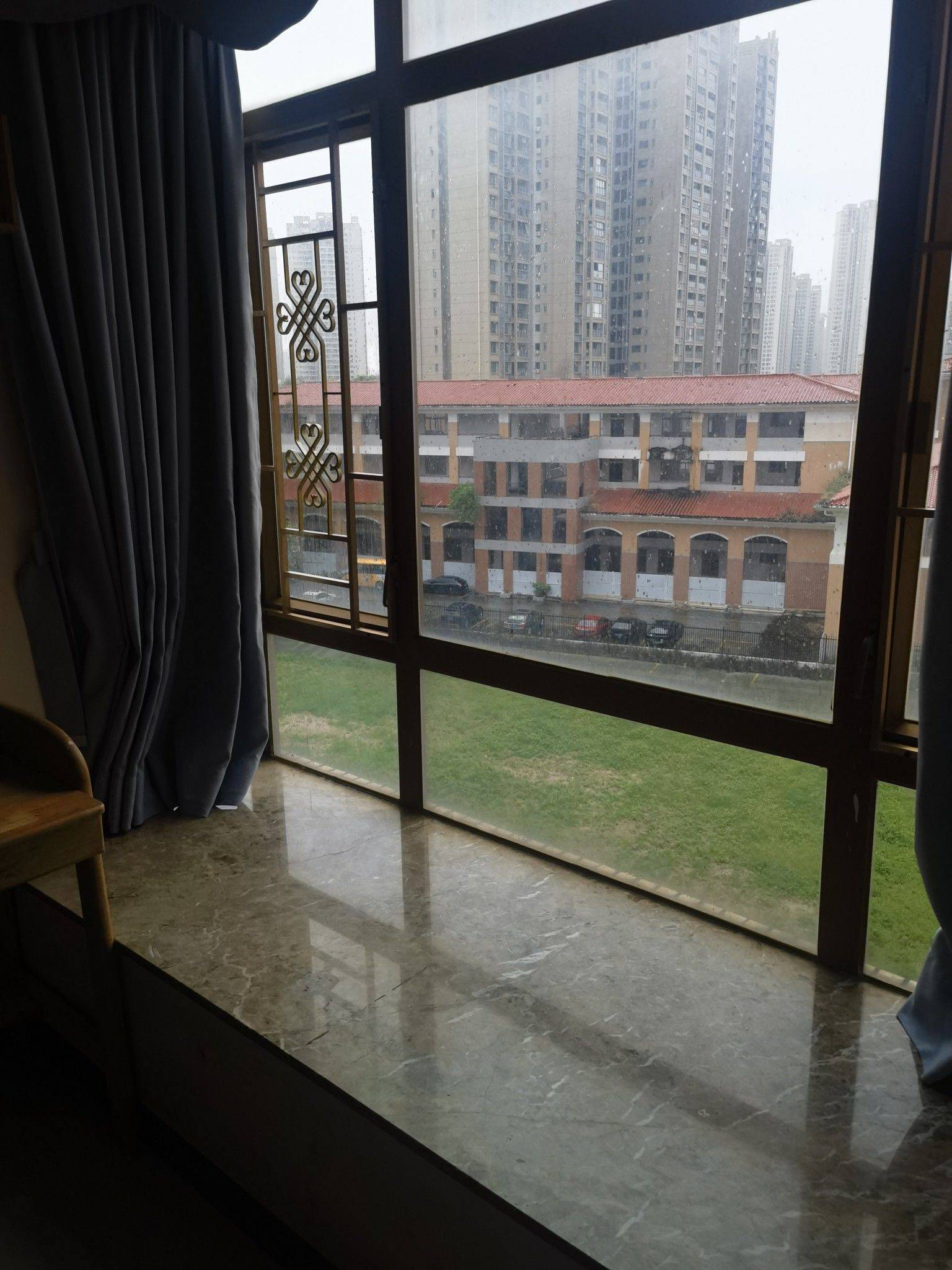 Tanzhou 中颐海伦堡