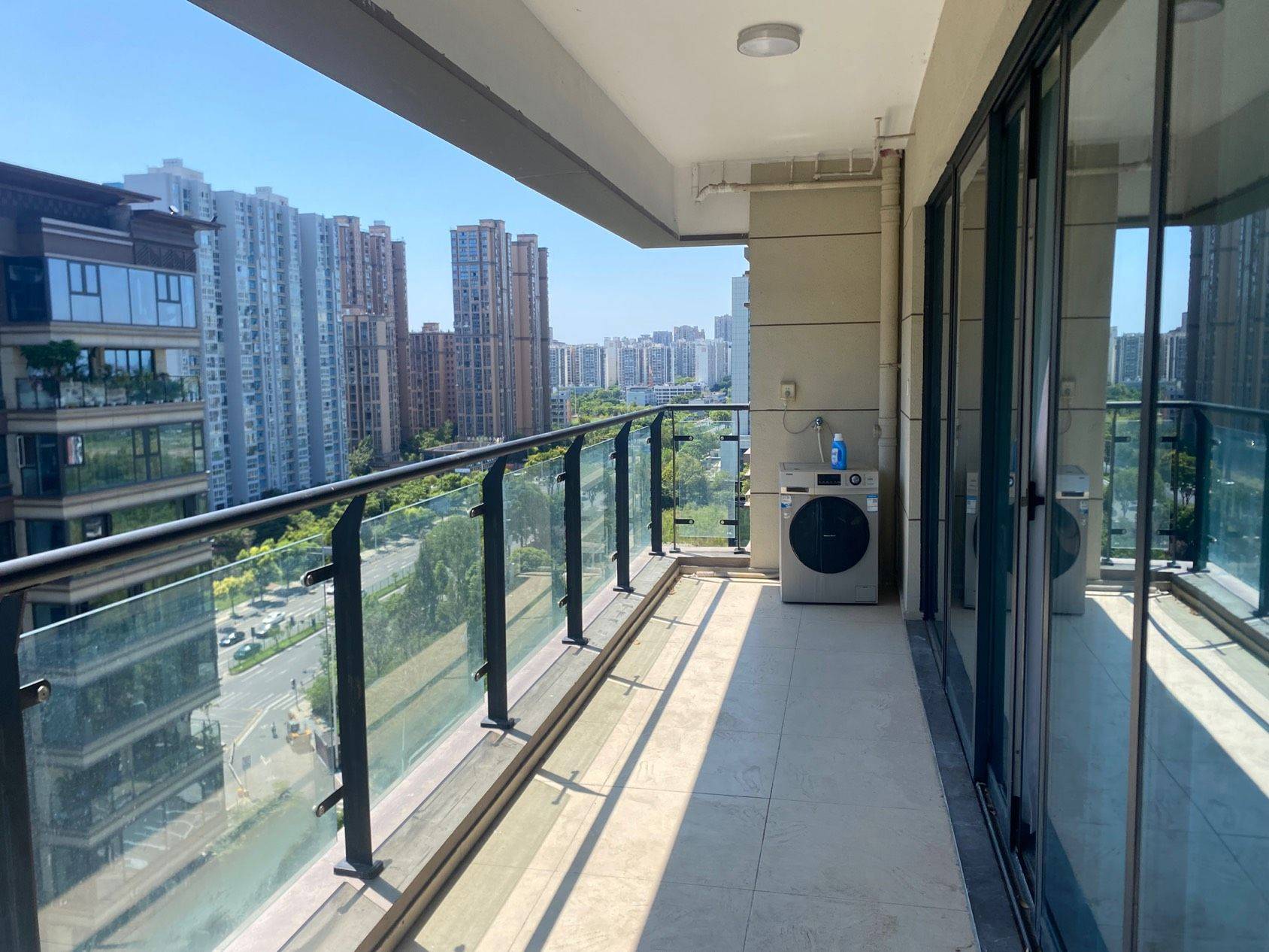 Chenghua 中粮·珑悦锦云
