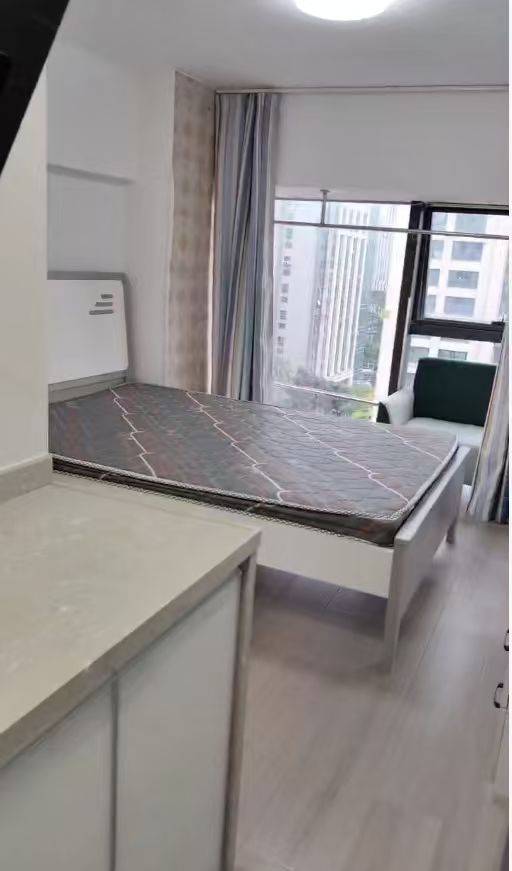 Huli 宏益华府-3号楼