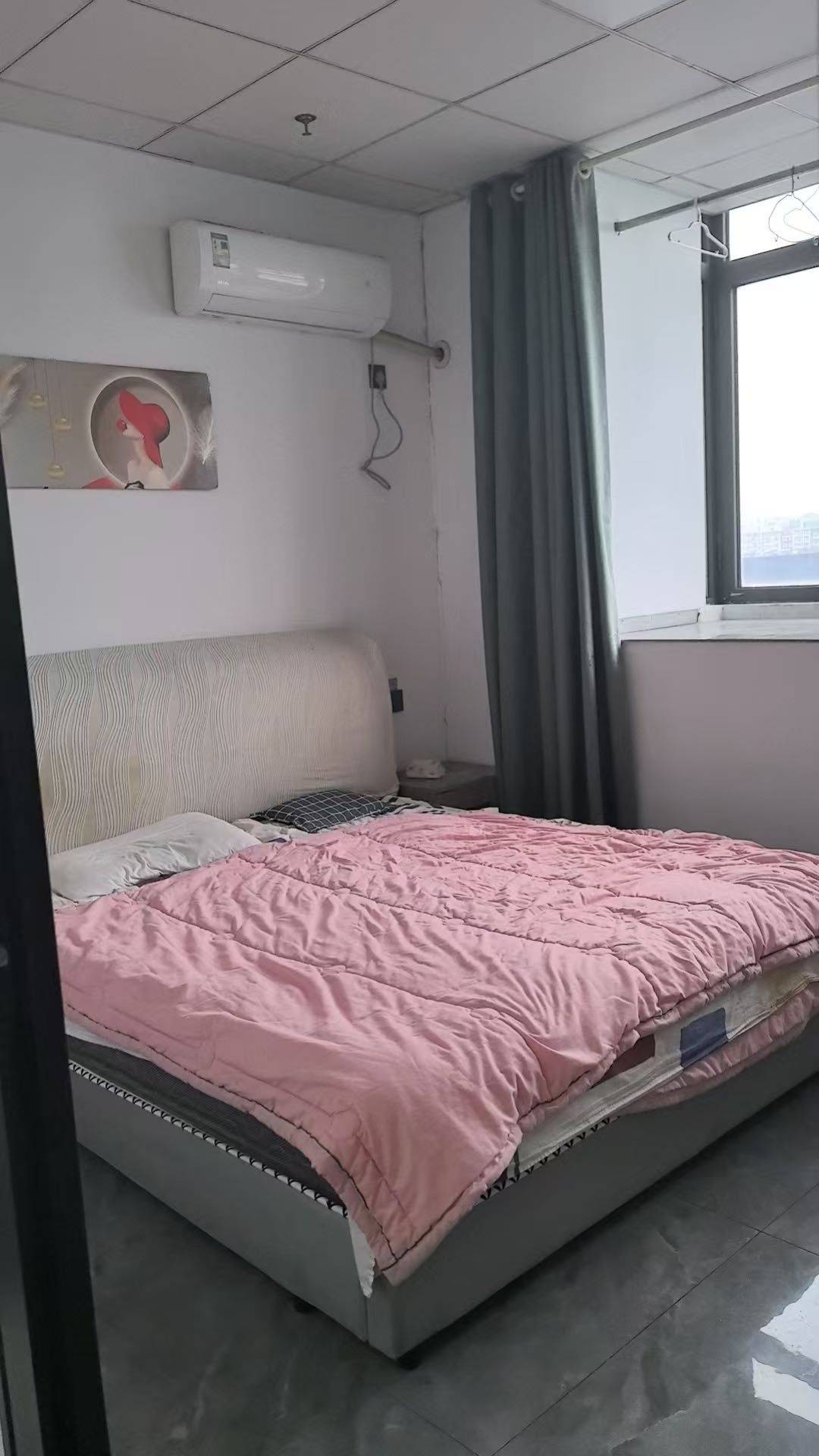 江阴 港龙公寓