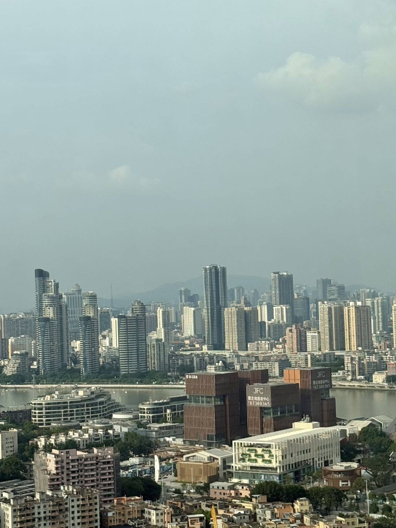 荔湾 逸合中心