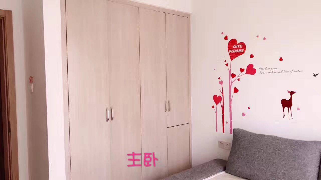 江夏 万科魅力之城-南区