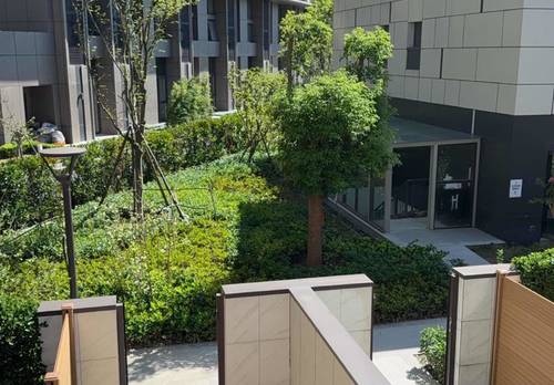 Baoshan 桔子酒店(上海复旦大学淞发路地铁站店)