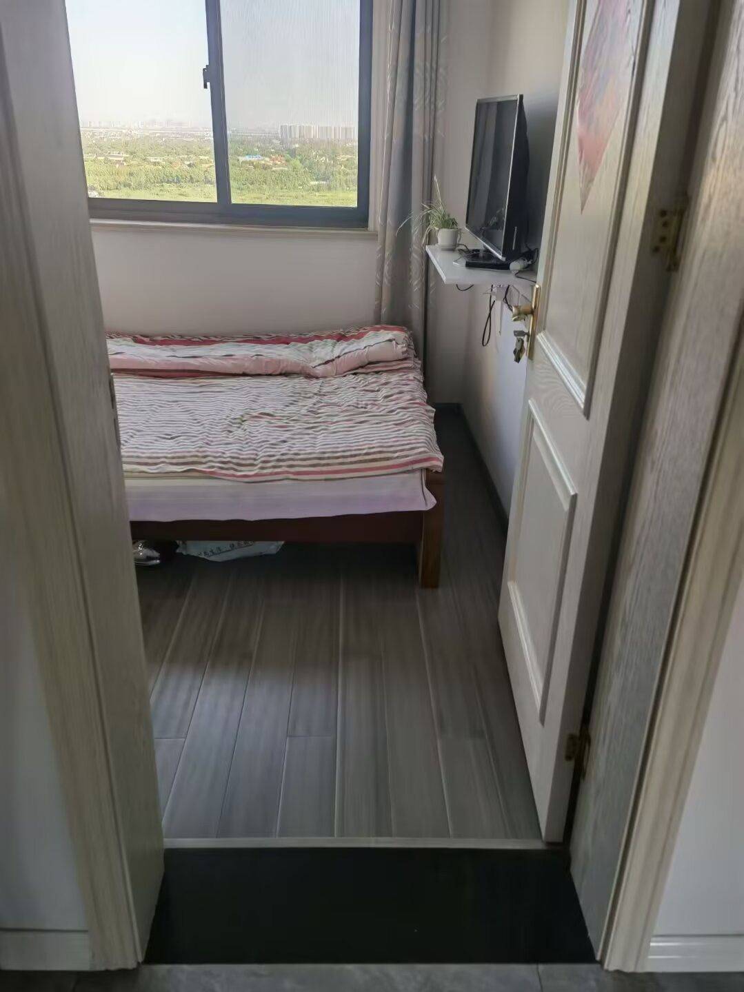 Songjiang 佘北家园紫鹃苑
