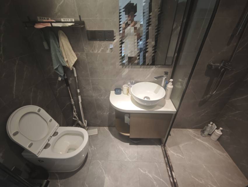 Yuhang 嘉合未来金座
