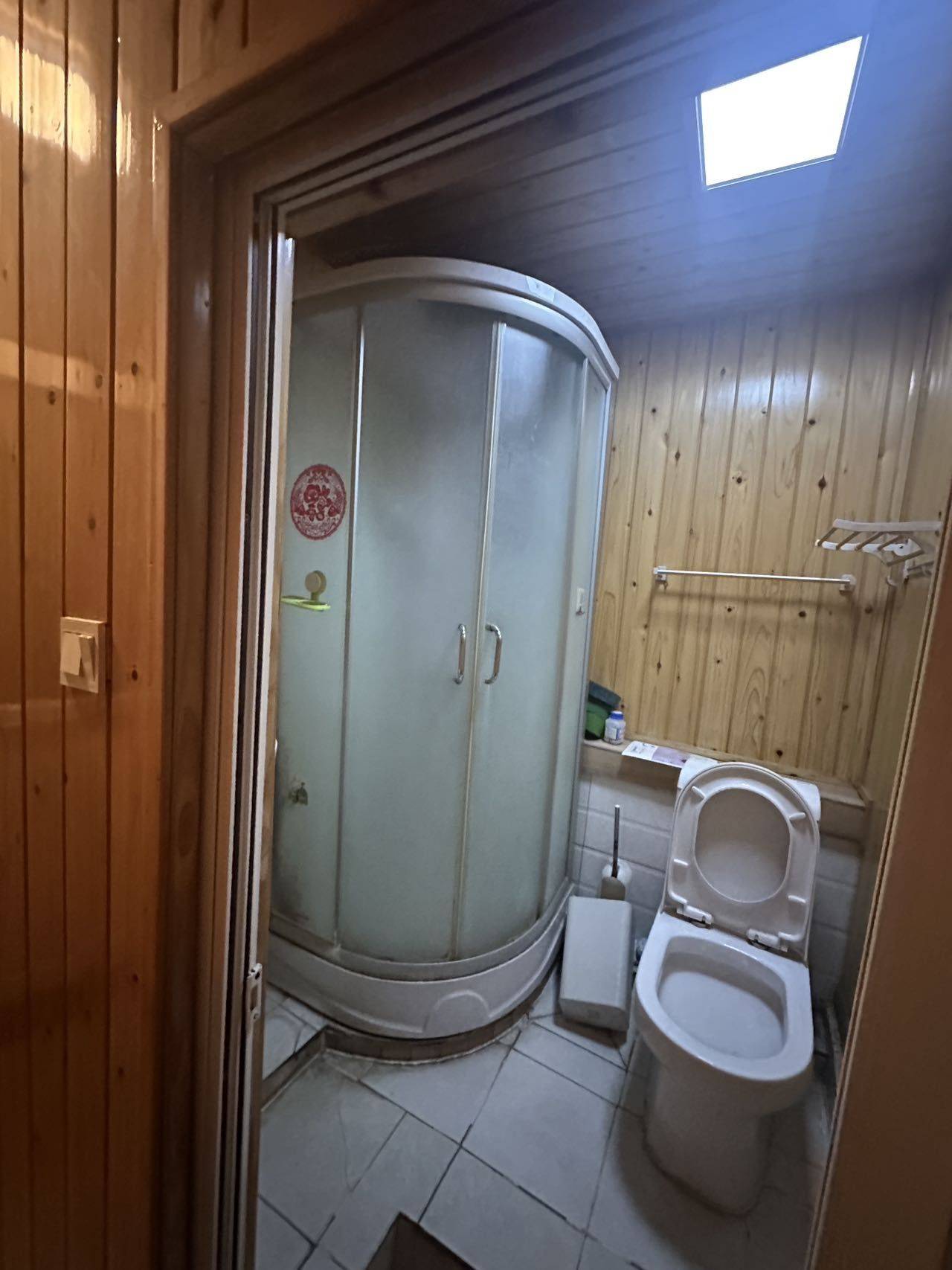 Longquanyi 滨河苑小区