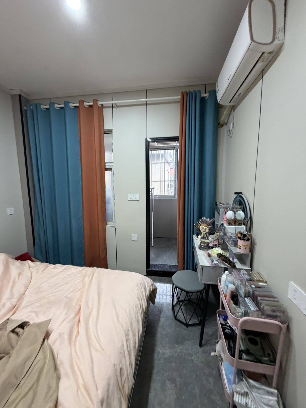 Xihu 红苗小区